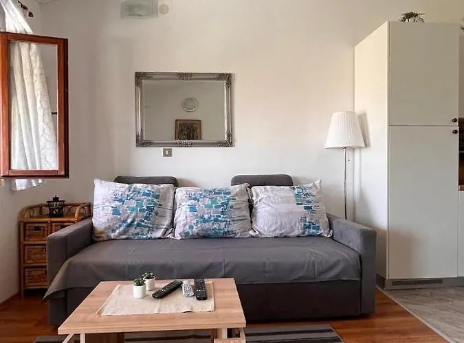 Valentinovo Appartement *