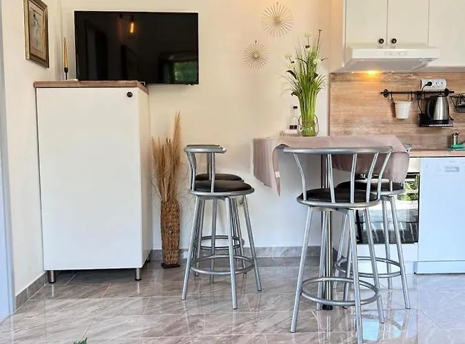 Valentinovo Appartement *